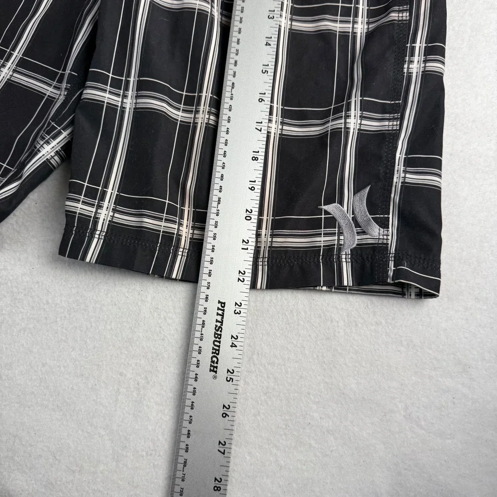 Hurley Men's Black White Plaid Board Shorts Size 32 Cargo Pocket Swim Trunks